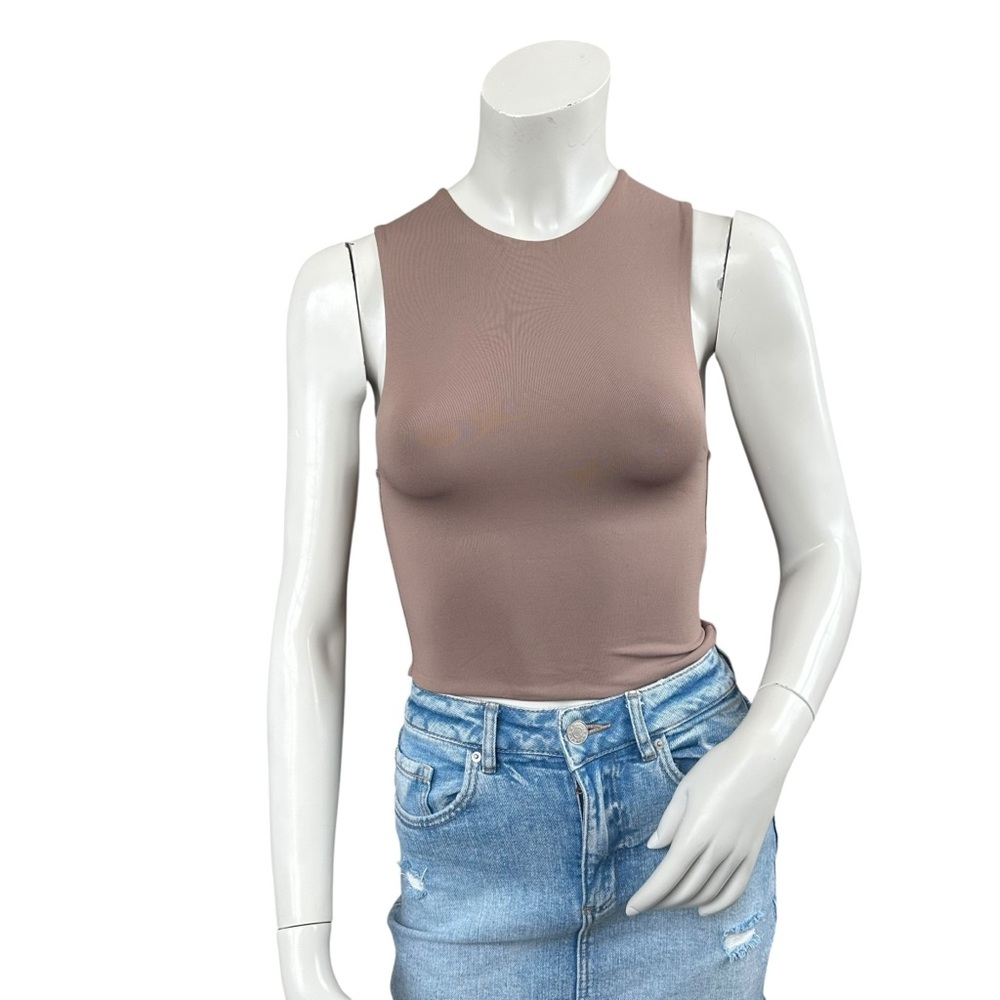 Aritzia Babaton Taupe-y Light Brown Contour Cropped Muscle Tank Size 2XS